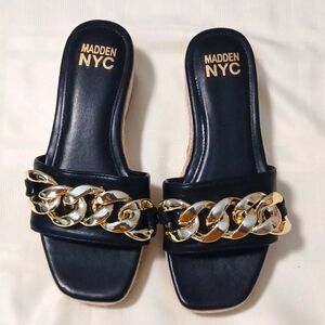 Steve Madden NWOT, Sz 7,   2 inch sling platforms, with gold chain adornment.